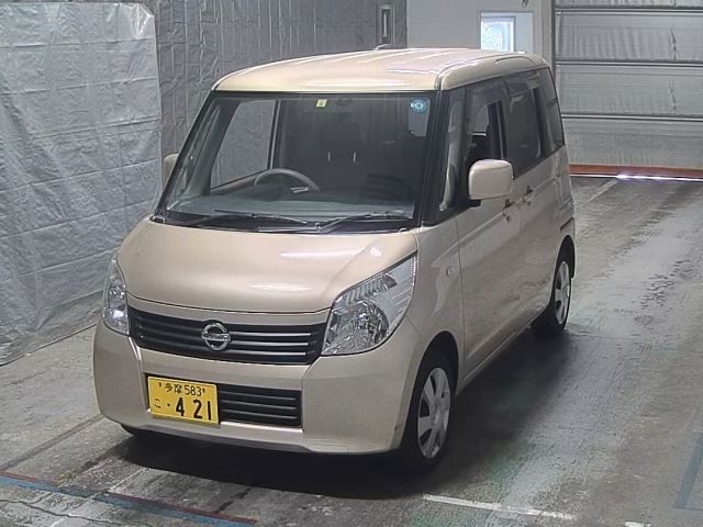 1806 Nissan Roox ML21S 2011 г. (HERO)