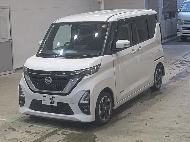 Nissan Roox B44A 2021