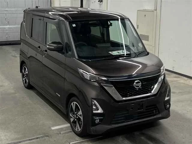 Nissan Roox B45A 2022