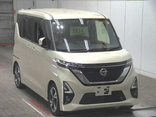 Nissan Roox B45A 2021