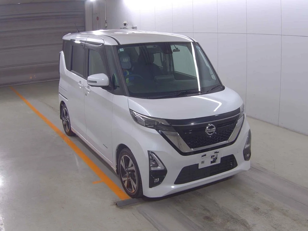 Nissan Roox B45A 2021