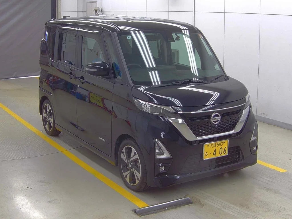 Nissan Roox B45A 2022