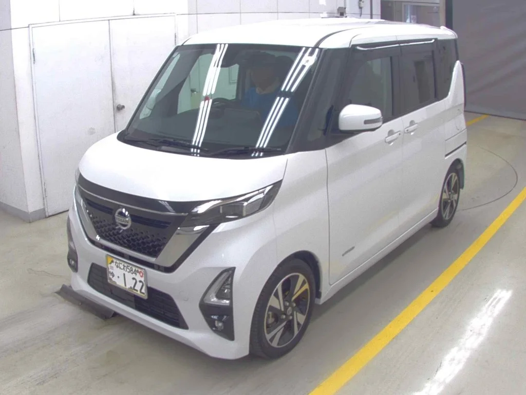 Nissan Roox B45A 2022