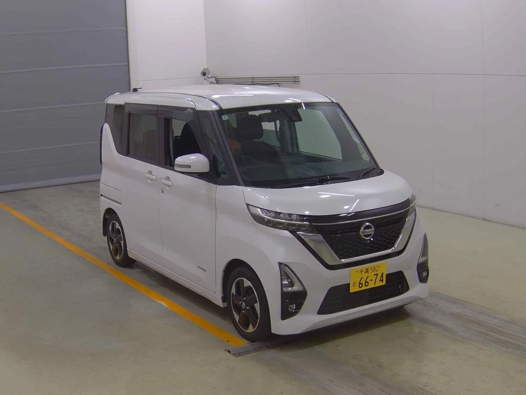 Nissan Roox B44A 2020