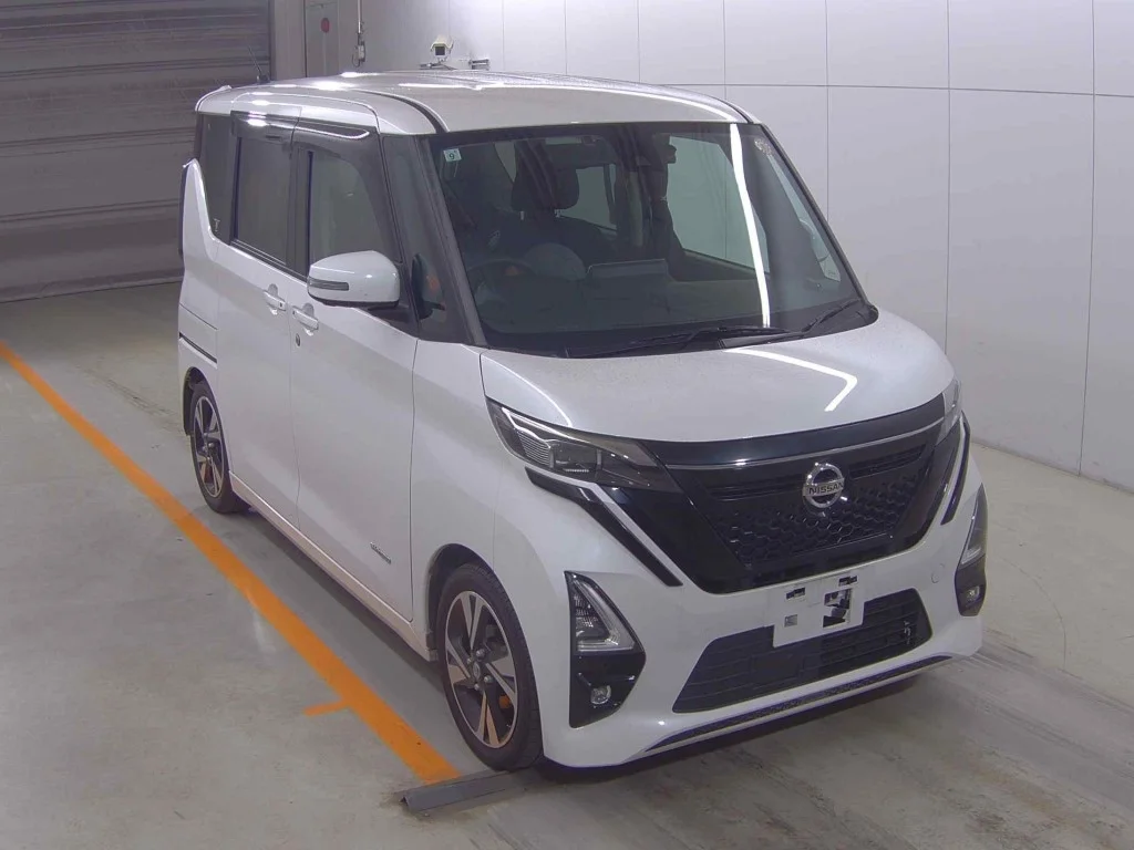 Nissan Roox B45A 2021