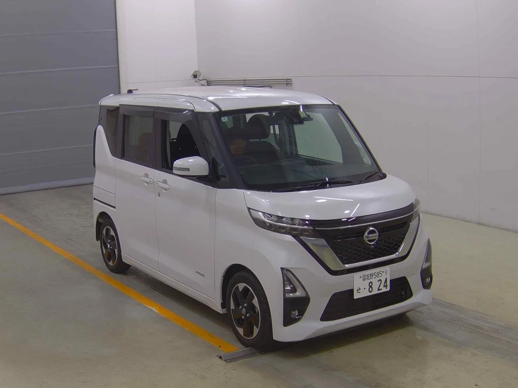 Nissan Roox B44A 2020