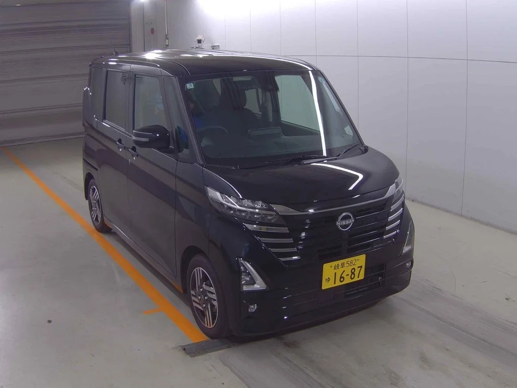 Nissan Roox B44A 2025