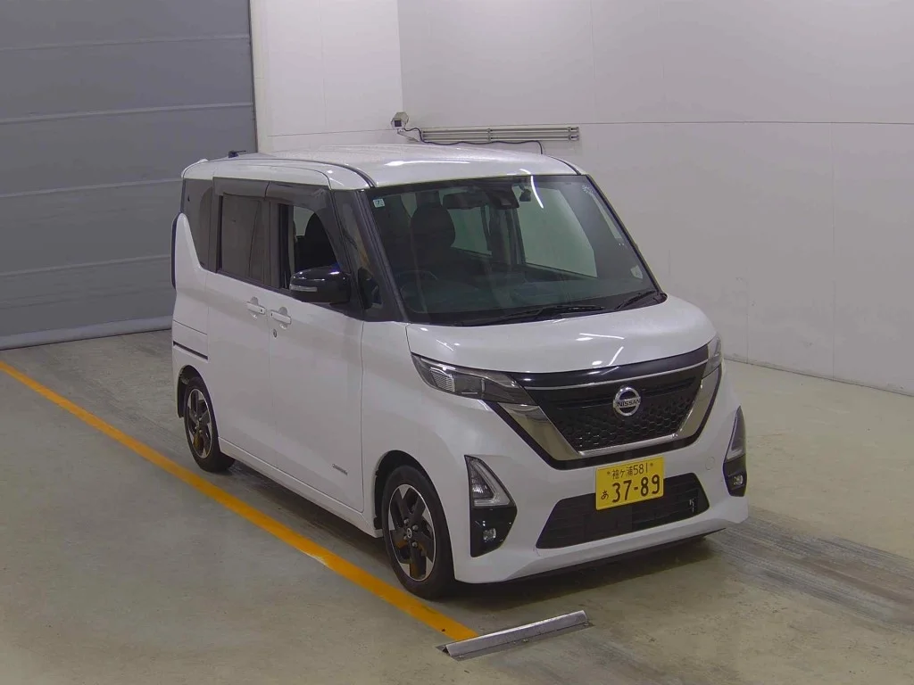 Nissan Roox B44A 2022