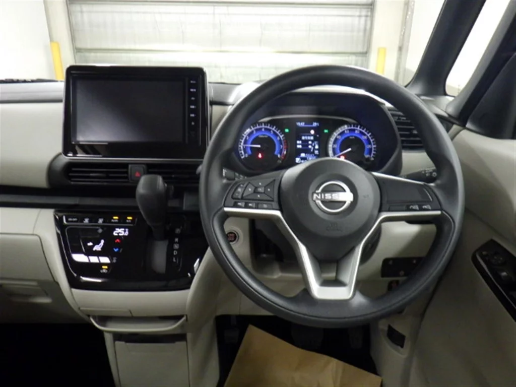 Nissan Roox B44A 2024