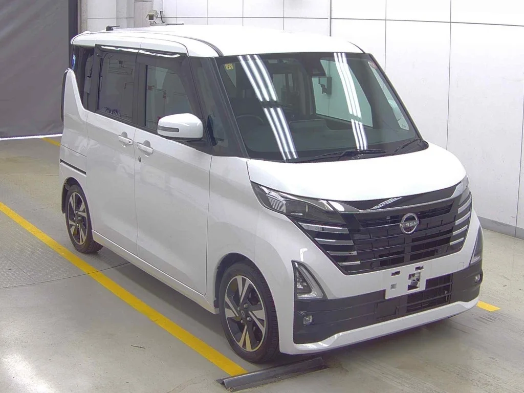 Nissan Roox B45A 2023
