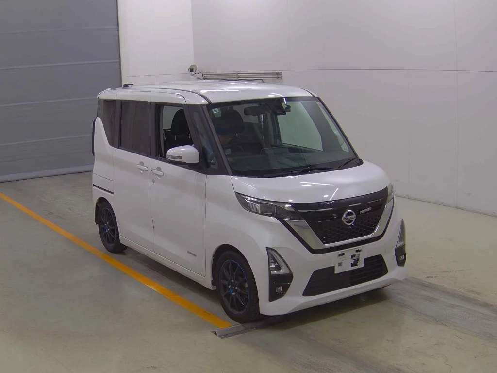 Nissan Roox B45A 2021