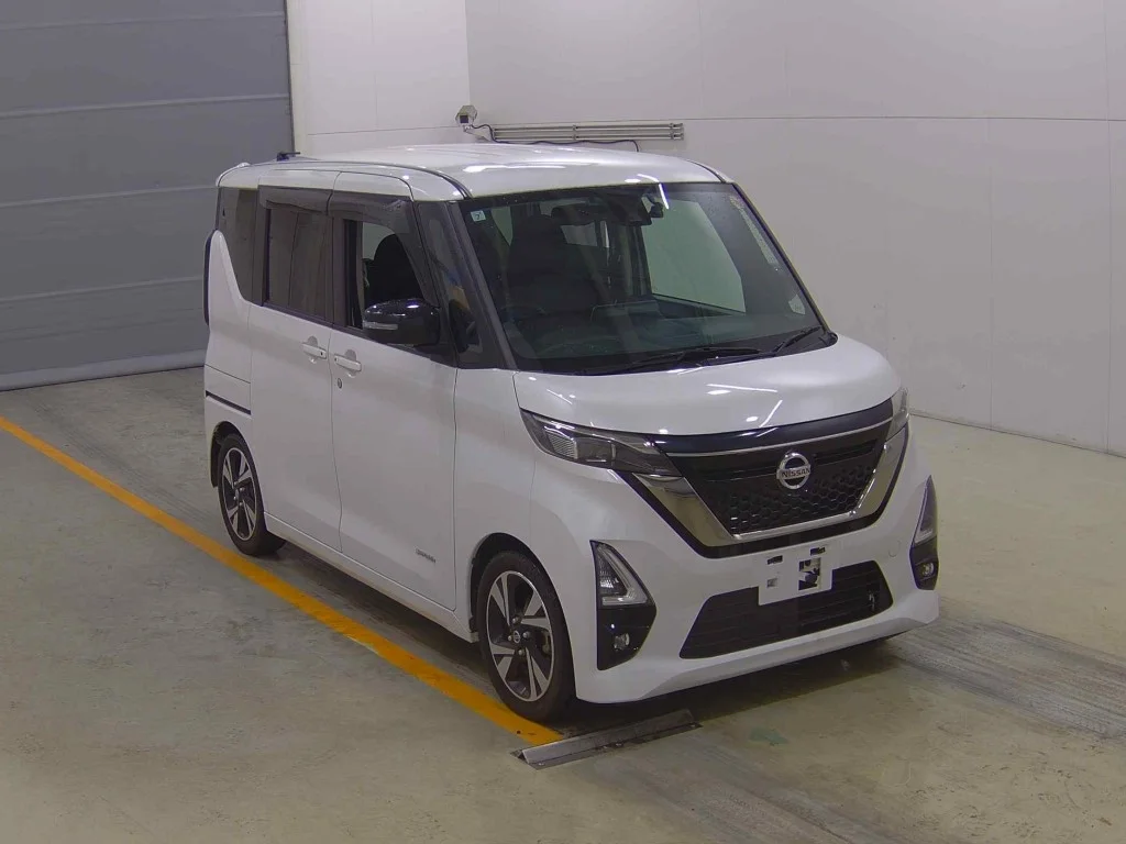 Nissan Roox B45A 2021
