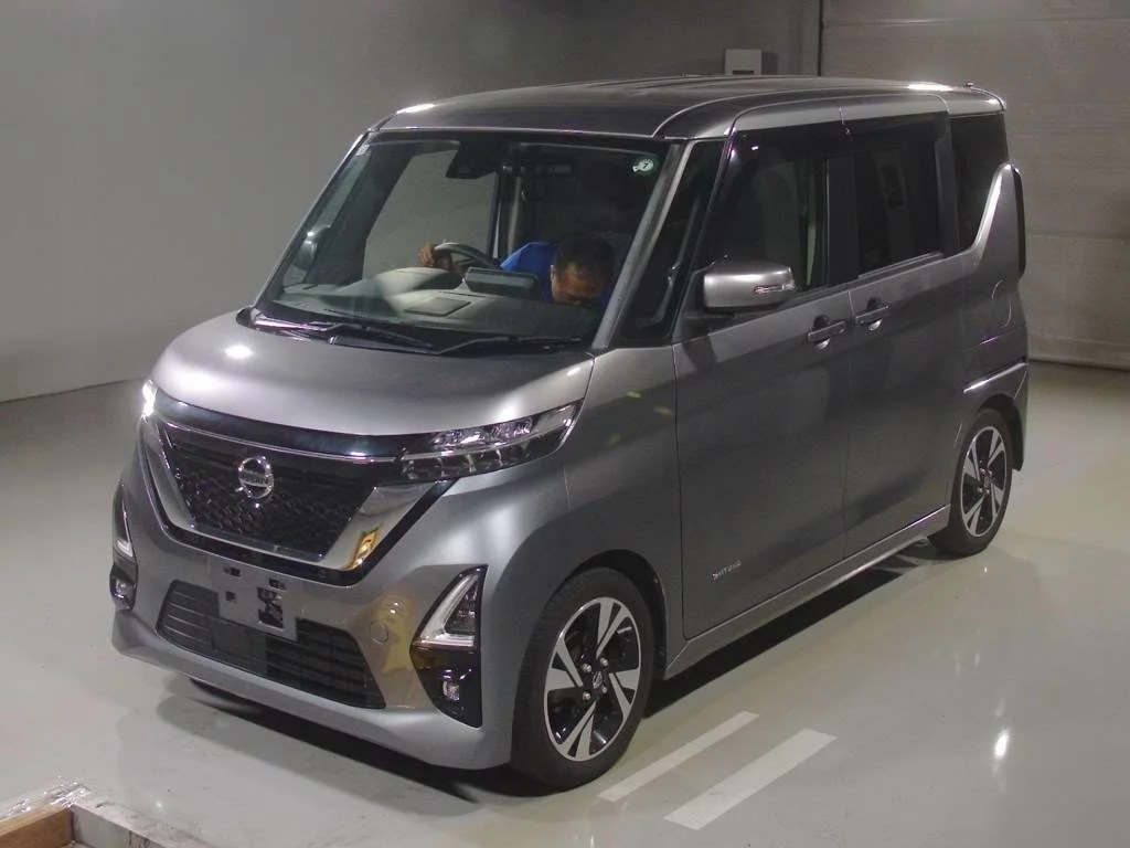 Nissan Roox B45A 2021