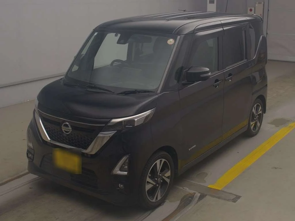 Nissan Roox B45A 2021