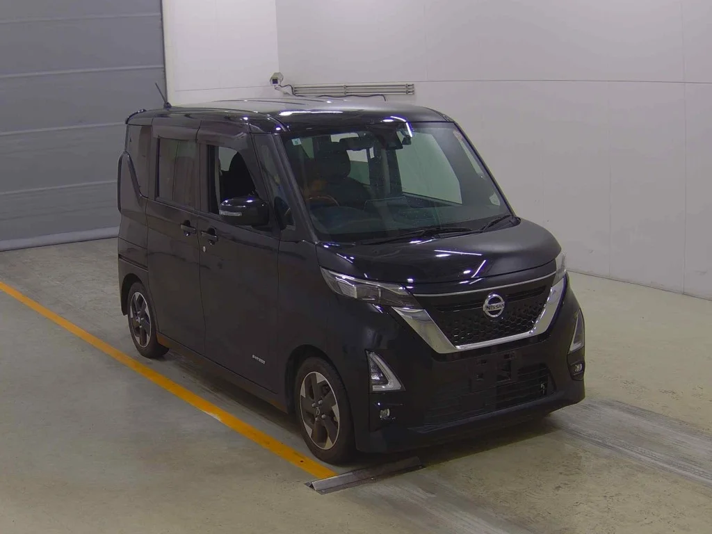 Nissan Roox B44A 2021