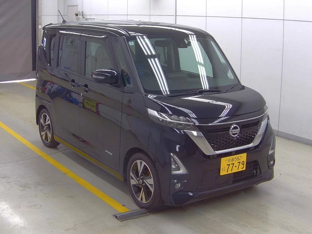 Nissan Roox B45A 2022