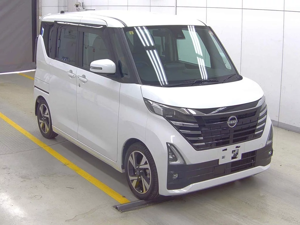 Nissan Roox B45A 2023