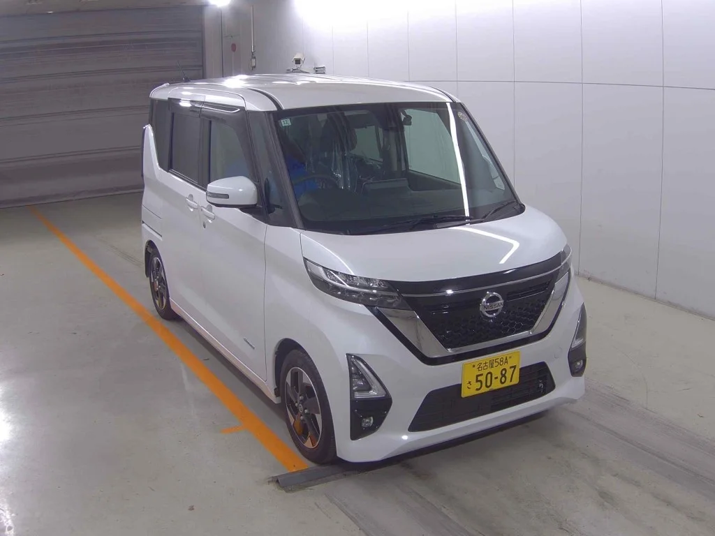Nissan Roox B44A 2022