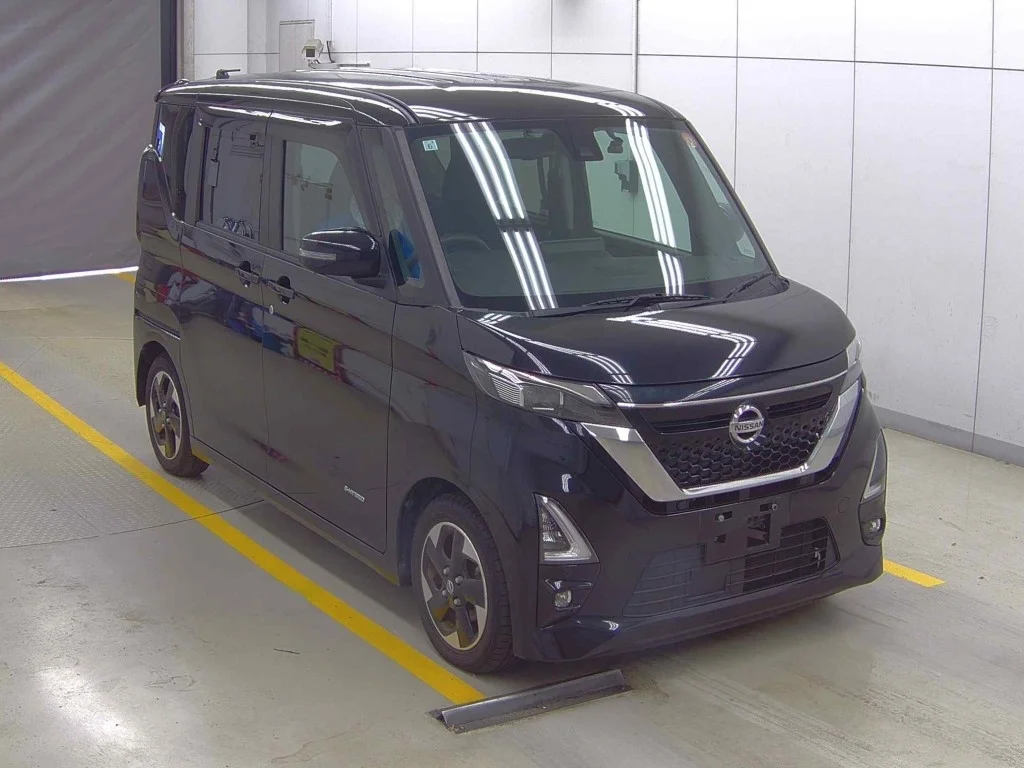 Nissan Roox B44A 2021
