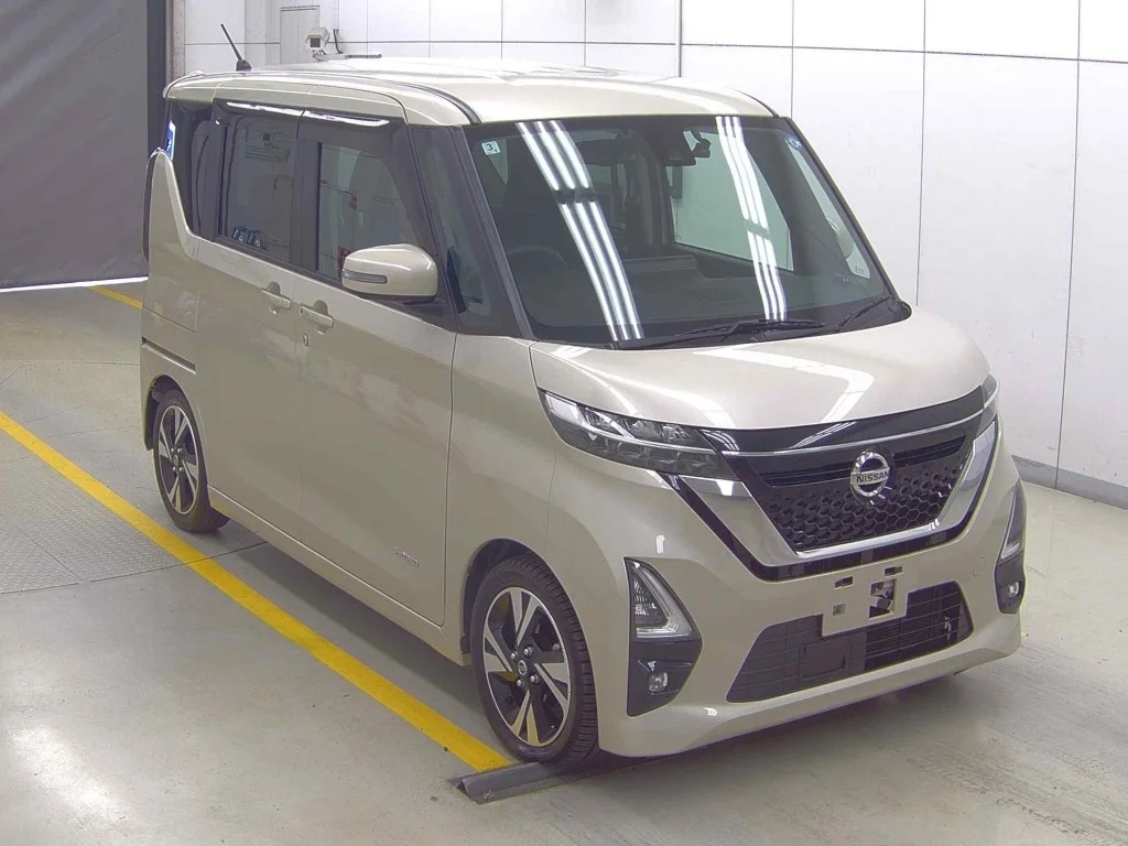 Nissan Roox B45A 2022