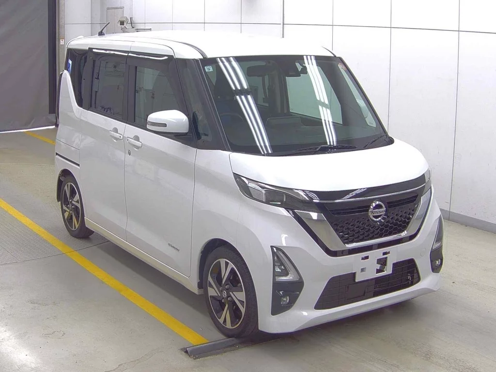 Nissan Roox B45A 2021