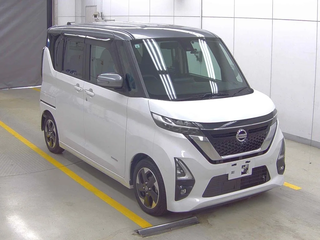 Nissan Roox B44A 2021