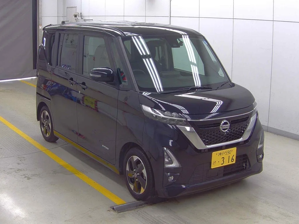 Nissan Roox B44A 2022