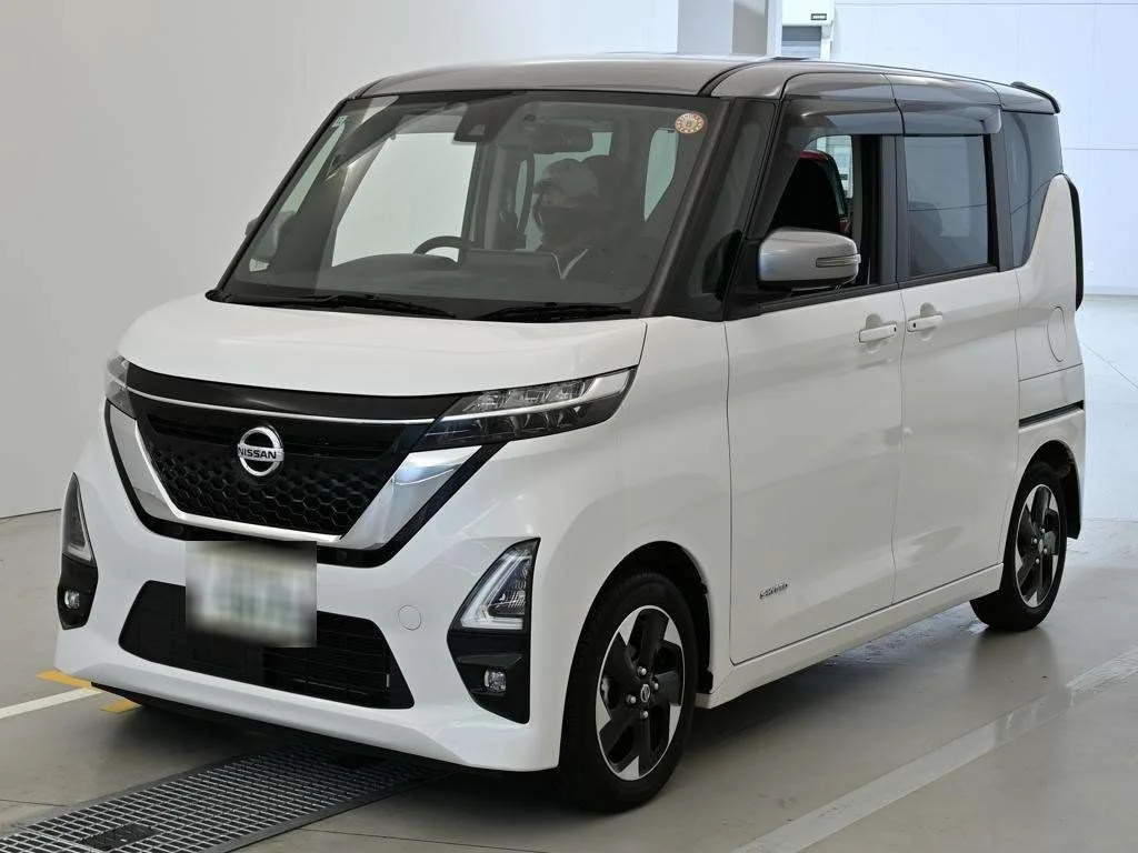 Nissan Roox B44A 2022