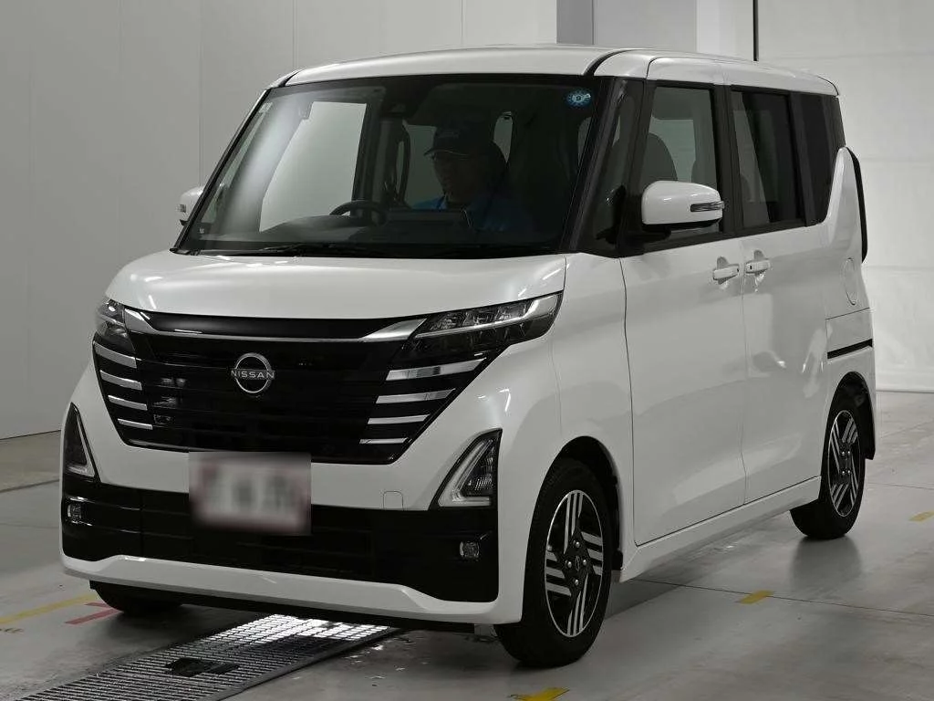 Nissan Roox B44A 2024