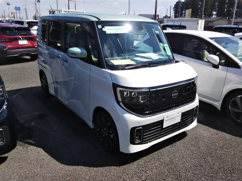 Nissan Roox BB2A 2025