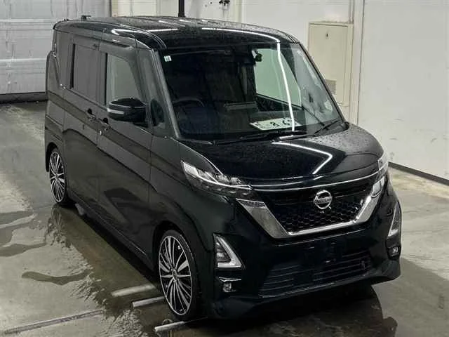 Nissan Roox B44A 2021
