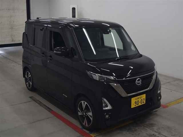 50301 Nissan Roox B45A 2021 г. (MIRIVE Osaka)