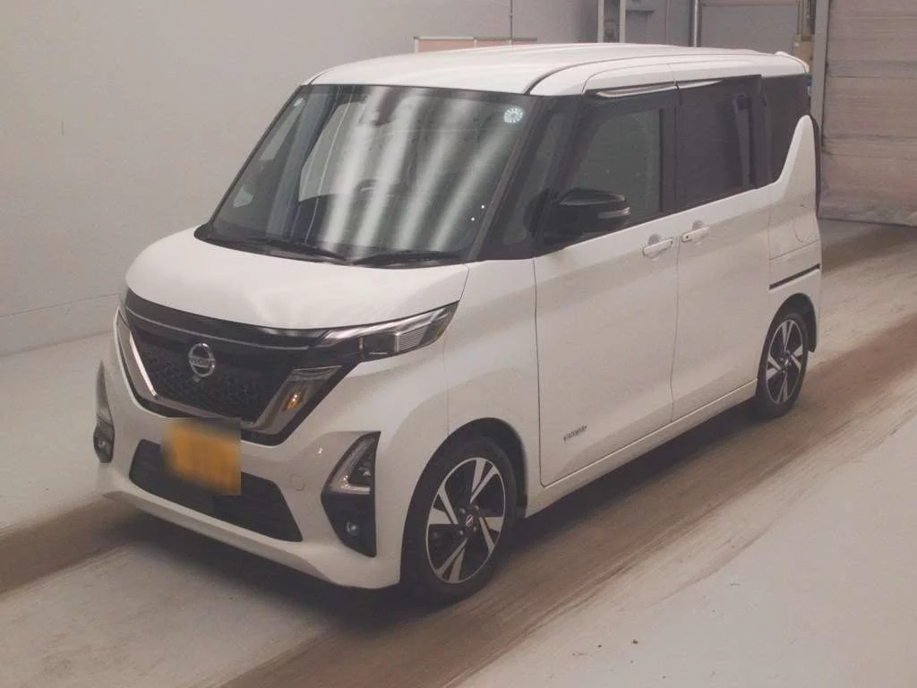 Nissan Roox B45A 2022