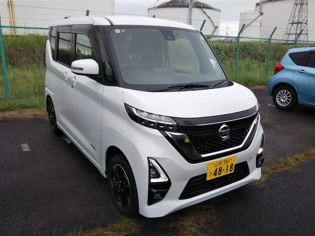 Nissan Roox B47A 2022