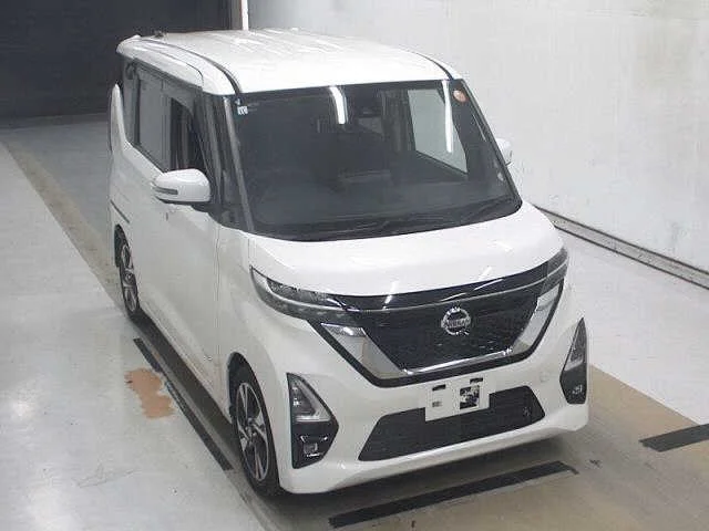 Nissan Roox B45A 2021