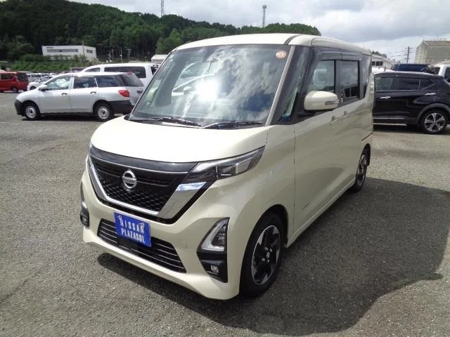 Nissan Roox B44A 2021