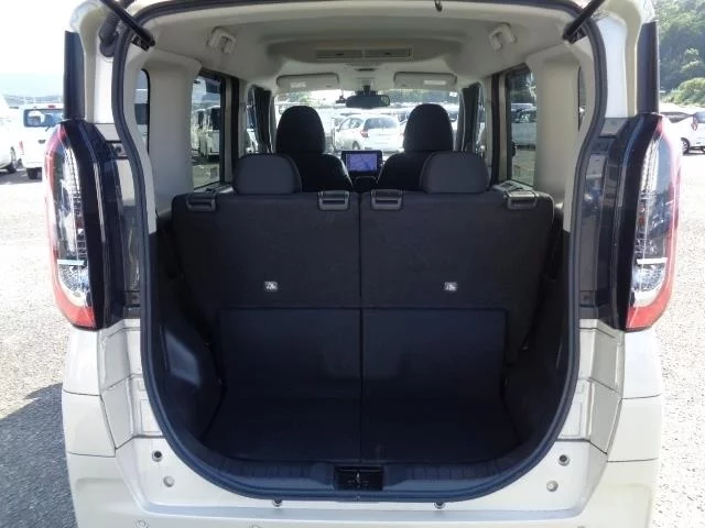 Nissan Roox B44A 2021