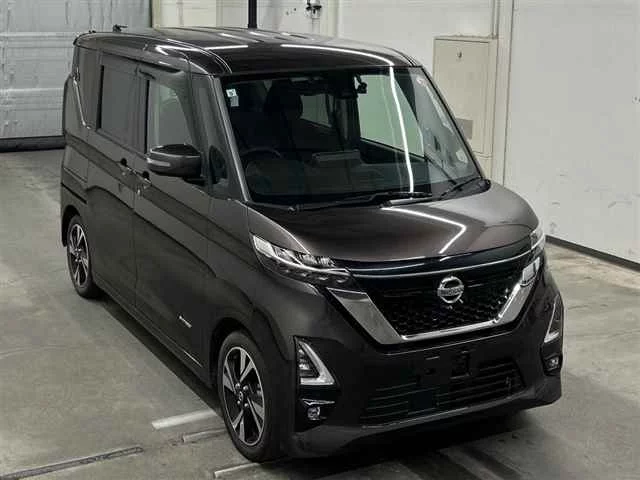 Nissan Roox B45A 2021