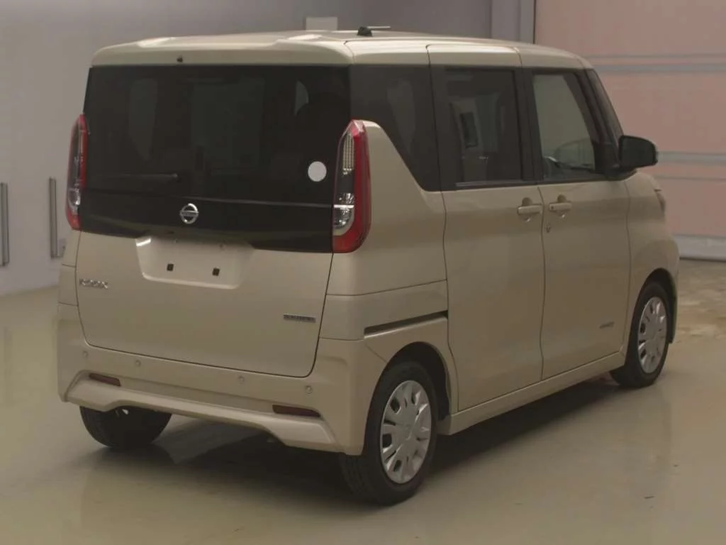 Nissan Roox B44A 2023