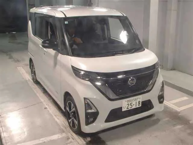 Nissan Roox B48A 2021