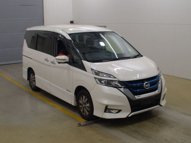 1003 Nissan Serena HFC27 2018 г. (NAA Tokyo)