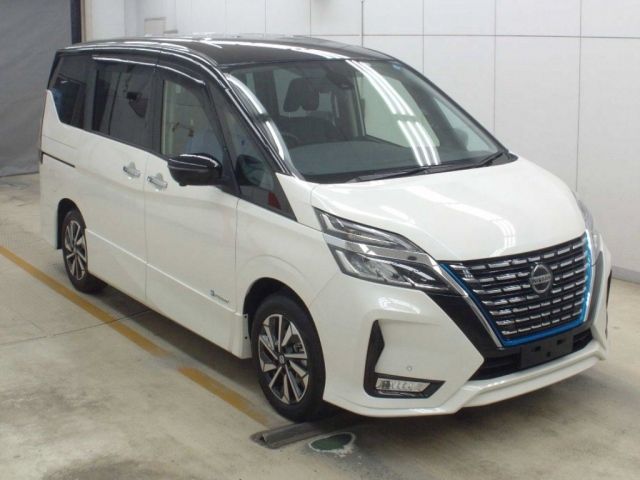 1005 Nissan Serena HFC27 2020 г. (NAA Osaka)