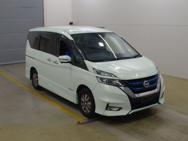 1007 Nissan Serena HFC27 2018 г. (NAA Tokyo)