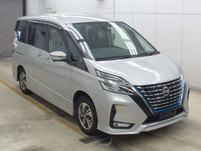 1041 Nissan Serena HFC27 2020 г. (NAA Osaka)