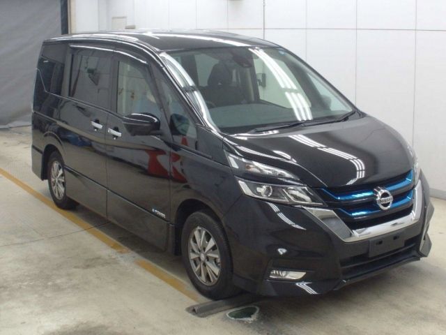 1086 Nissan Serena HFC27 2018 г. (NAA Osaka)