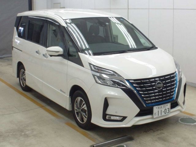 1087 Nissan Serena HFC27 2019 г. (NAA Osaka)