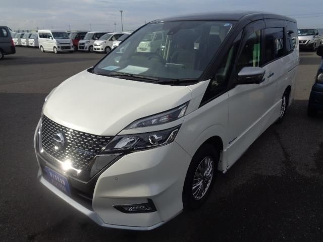 1257 Nissan Serena HFC27 2018 г. (NPS Osaka Nyusatsu)