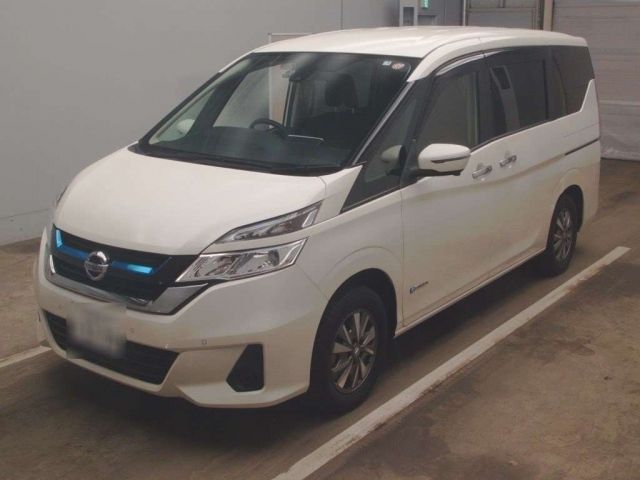 2151 Nissan Serena HC27 2019 г. (TAA Kantou)