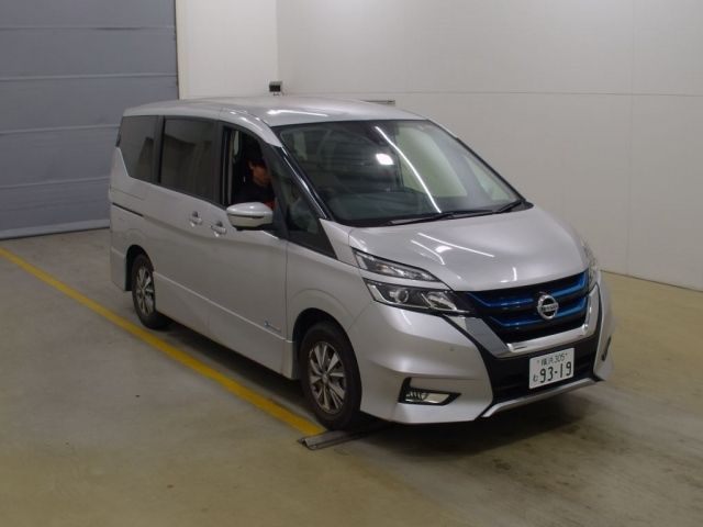 30 Nissan Serena HFC27 2019 г. (NAA Tokyo)