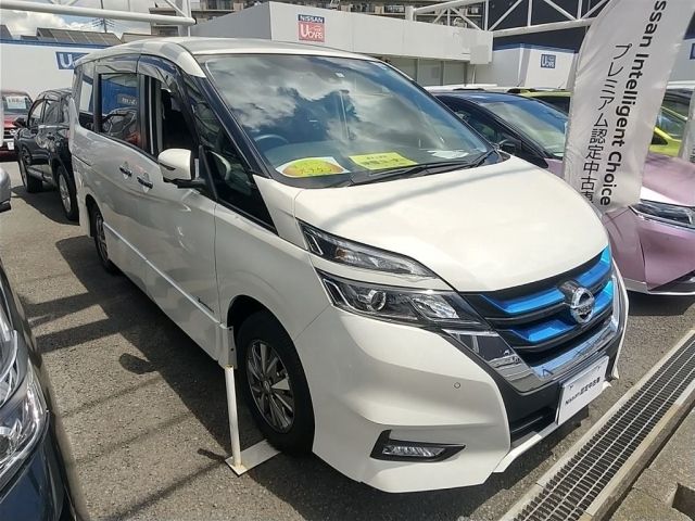 4425 Nissan Serena HFC27 2018 г. (NAA Tokyo)